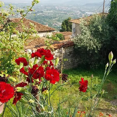 Kır Evi Leta House *